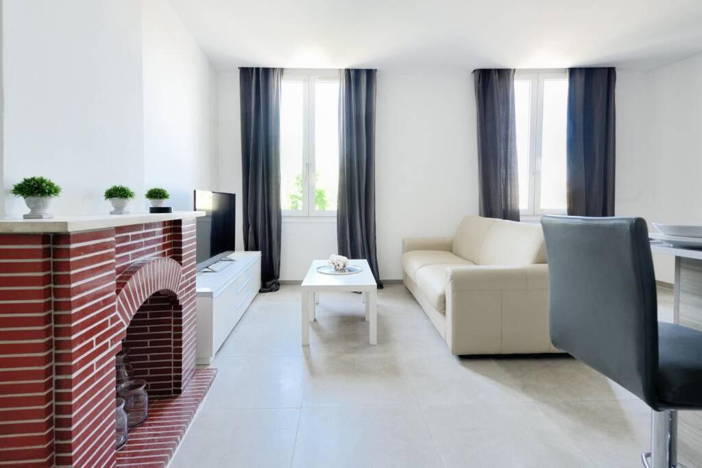 La Ciotat - Magnifique Appartement Climatise Sur Le Port Exterior photo