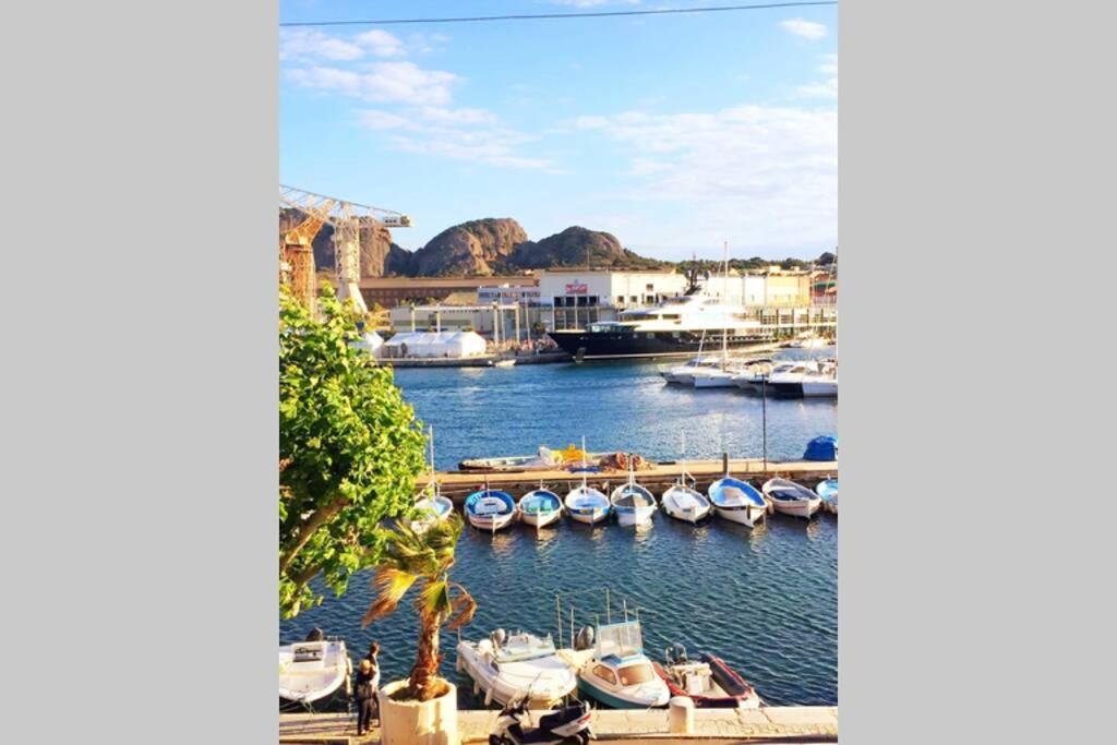 La Ciotat - Magnifique Appartement Climatise Sur Le Port Exterior photo